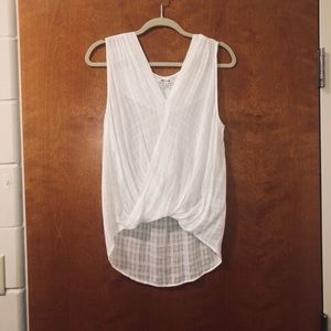 Bleuh Ciel White Linen Top